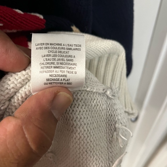 Liz Claiborne Navy Sweater with Dog Design - Picture 6 of 11